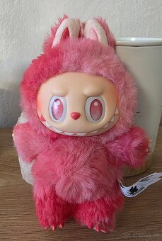 Labubu Biginto Energy červený - 7