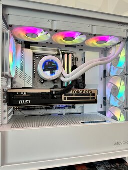 ⭐️ Ryzen 7 9800x3D, RTX 5080 16GB, 32GB RAM, 2TB SSD, 1200W - 7