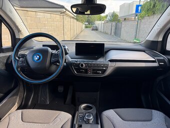 BMW i3s 120Ah, r.2022, Adaptív LED/Temp., Kamera, Vyhr.sedad - 7