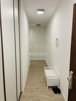 Tichá oáza pri Karpatoch – štýlový 2-izbový byt s veľkou... - 7
