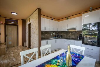 Riverside Forest Apartment & Spa - 7