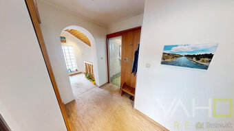 Rodinný dom Spiegelsalle II, pozemok 641m2, 2 bytové jednotk - 7