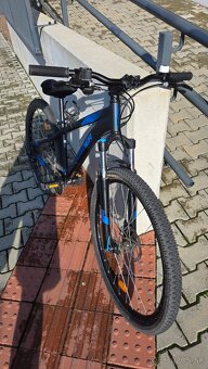 Predám Horský bicykel Rockrider ST 120 27,5" modro-čierny - 7