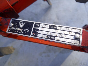 Radličkový kyprič KP 70 - 7