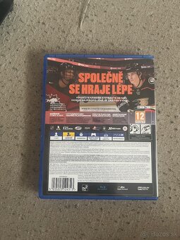 Nhl 23 plus dva ovladace - 7