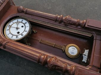 Predám starožitné nástenné hodiny - 7