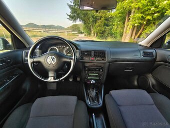 Volkswagen Golf IV 1.4i 16V • 2002 • Klima - 7