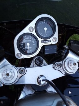 Suzuki GSX-R 1100. - 7