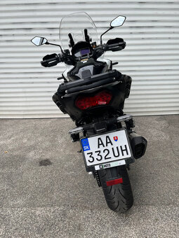 Kawasaki Versys 1100 S - 7