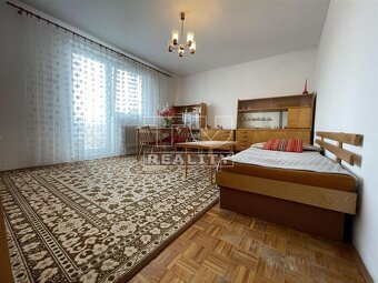 REZERVOVANÉ- Rodinný dom 312 m2 so 738 m2 záhradou vo... - 7