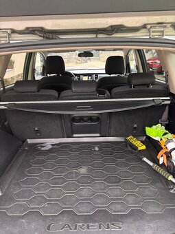 Kia Carens 1.7CRDi 7DCT - 7