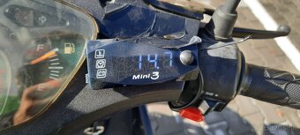 Adamoto Starfighter 125 - 7