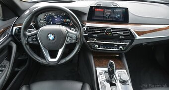 BMW rad 5 Touring 2019 3.00 D 540x drive - 7