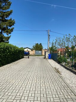 4- izbový rodinný dom v centre Rajky na prenajom. - 7