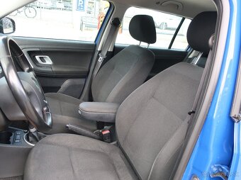 Škoda Fabia Kombi 1.4 16V ELEGANCE DIG.KLIMA TAŽNÉ - 7