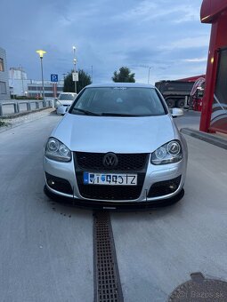 Predam Volkswagen golf 5 1.6 fsi benzín - 7