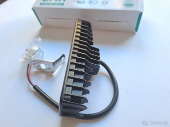 LED Pracovné svetlo 60W Diaľkove + držiaky - 7