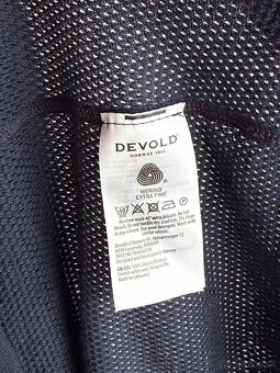 Nové tričko merino Devold Wool Mesh 190 Zip Neck Man - 7
