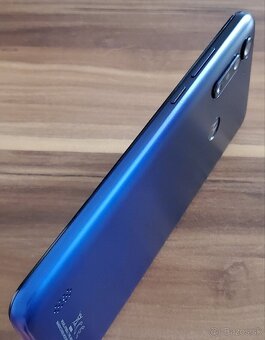 Motorola Moto G8 Power Lite - TOP stav - 7