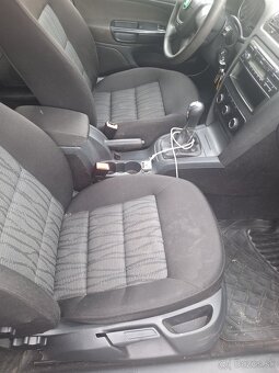 Predám škoda octavia 2 benzin+plyn - 7