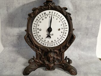 Velmi pěkné jednomiskové figuralné 10kg váhy. Stará váha - 7