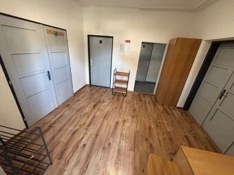 Ubytovanie pre pracovníkov len 5 min. od Šale - 7