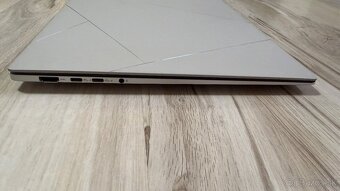 Vymenim predam ASUS ZENBOOK S16 zaruka pov. cena 2300€ - 7