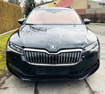 Škoda Superb 2,0 TDI DSG KOMBI,2/2022,NAVI,LED - 7