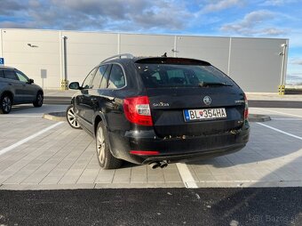 Škoda Superb 2.0 TDI DSG - 7