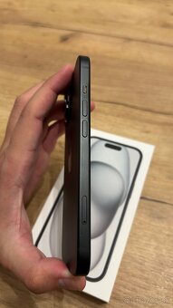 Apple iPhone 15 128Gb - 7