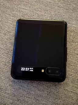 Samaung Z flip - 7