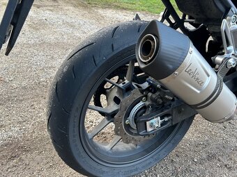 Honda hornet 750 - 7