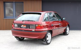 Opel Astra 1.4 GL, SR. kúpené, 76626 km - 7