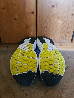 New Balance obuv Fresh Foam 1080 v11 (43) - 7