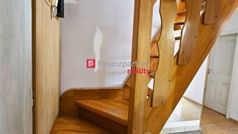 4izbový byt v historickej budove v tesnej blízkosti historic - 7