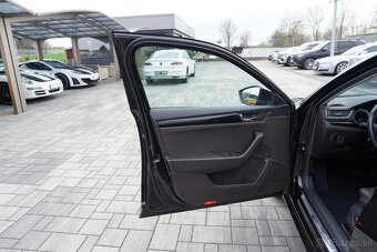 Škoda Superb 2.0 TDI L&K DSG - 7