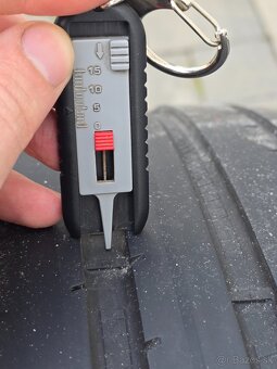 Letná sada 245 45 R18 Mercedes E W213 - 7