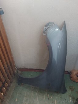 Blatník predný pravý na mazdu 3 šedá metalíza -nový lak - 7