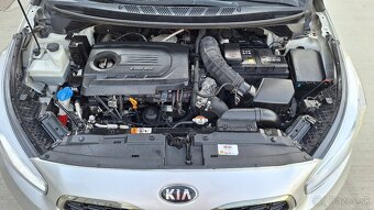Kia Cee´d 1.4 CRDi WGT Silver - 7