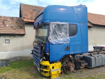SCANIA R420 124L , 2kus , na náhradné diely - 7