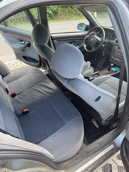 Peugeot 406 - 7