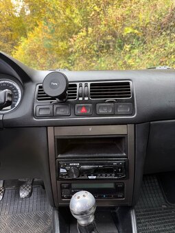 Volkswagen Bora 1.9TDI 74kw - 7