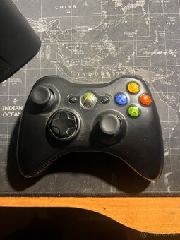 Xbox 360 s 1x ovládač a 13hier - 7