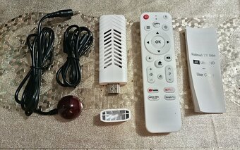 Android TV box 8GB/128GB 4K UHD - 7
