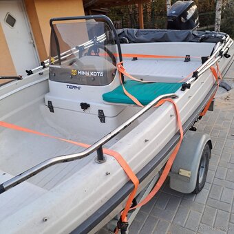 Motorový čln TERHI 410 - 7