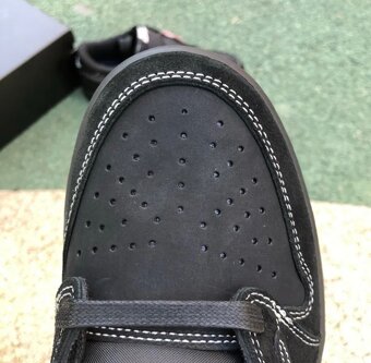 Jordan 1 Retro Low OG SP Travis Scott Black Phantom - 7