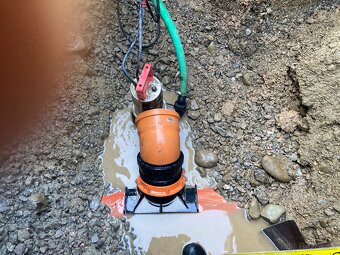 Kanalizačné a vodovodné prípojky - 7