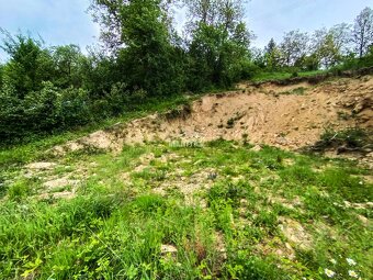 Na predaj stavebný pozemok 1035 m2, Petrovice - 7