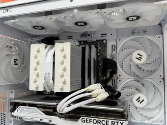 Ryzen 9 7950X3D\32GB\RTX 4070Ti\SSD\850W Zdroj - 7
