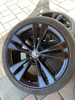 5x112 r18 Neptun - octavia 2 rs - 7